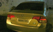 Bandidos armados furtam Honda Civic