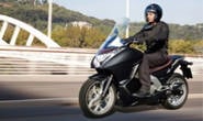 Moto? Scooter? Não, é o novo Honda Integra