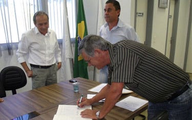 João Bosco Borges toma posse como suplente do prefeito interino Miguel Junior