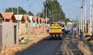 Começa a pavimentação de avenida do Projeto Mão na Massa