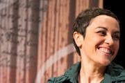 Sempre um Papo recebe Marcia Tiburi em Araxá nesta quarta-feira