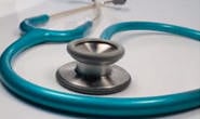 Jovem acusa médico de cometer abuso durante consulta