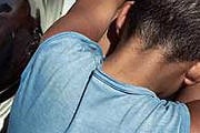 Criança e adolescente são encontrados em situação de abandono