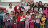 Alunos do Monteiro Lobato doam brinquedos para creche municipal