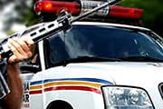 Policial evita furto em residência na Vila Silvéria