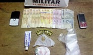 PM prende jovens com substâncias utilizadas para constituir a cocaína