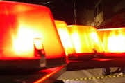 Mulher inabilitada pega carro emprestado e causa acidente que lesionou criança
