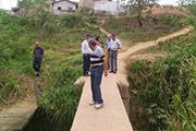 Vereadores visitam ponte que liga Cincinato de Ávila ao Urciano Lemos