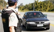 Condutor é preso com carteira de habilitação falsa