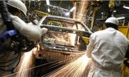 Vendas superam 2011, mas produção cai 1,9%