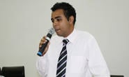 Romário propõe meia-entrada para profissionais do magistério da rede municipal