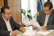 Ministro recebe Sinplalto e promete visita a Araxá em fevereiro
