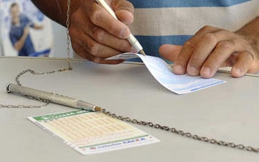 Araxaense fatura uma bolada na Dupla Sena