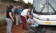 Miguel Junior libera ônibus para Apae levar pacientes à AACD