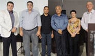 Uniaraxá celebra convênio com entidades para beneficiar colaboradores de associados