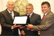 Grupo Zema recebe homenagem por seus 90 anos