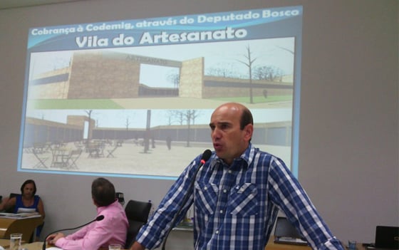 Fabiano Santos quer informações da Codemig sobre a Vila do Artesanato