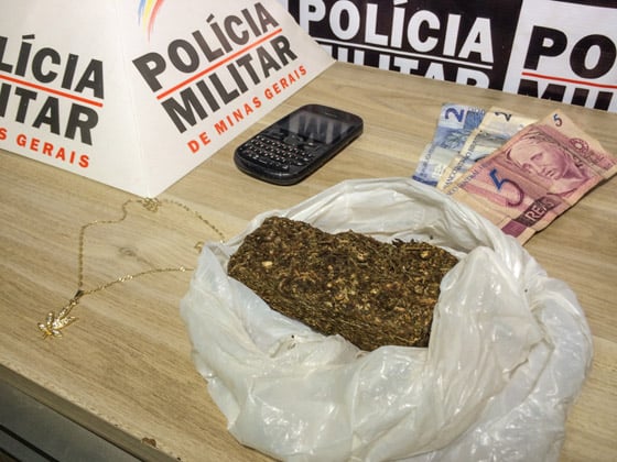 PM prende passageiro de mototáxi com droga