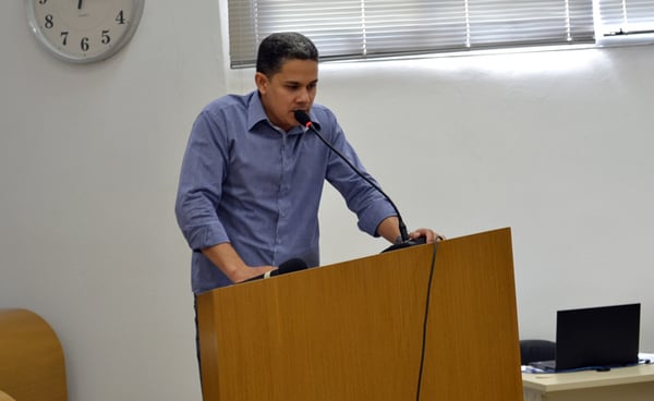 Farley cobra medidas para implantação da UFTM em Araxá