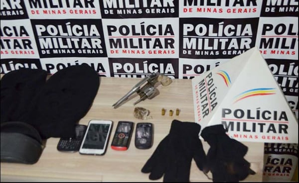 Policia Militar prende e apreende dois homens com arma de fogo
