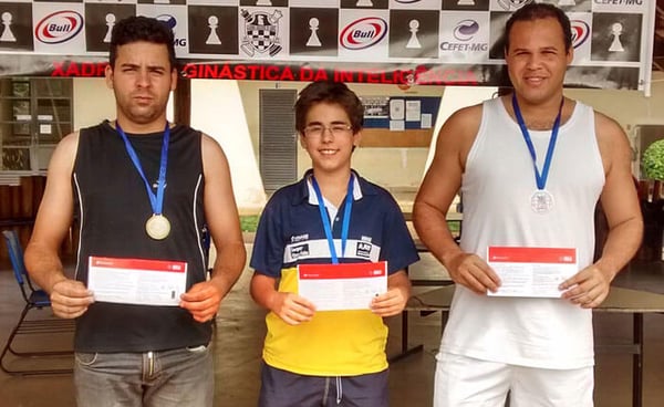 Vítor Amorin conquista Etapa Araxá do Circuito Minas Gerais de Xadrez
