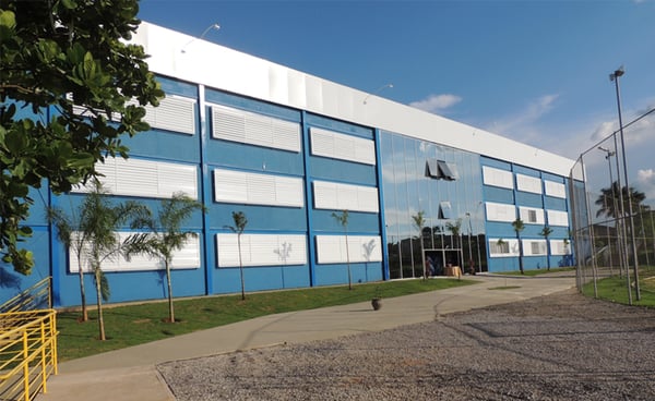 Uniaraxá inaugura novas dependências de salas de aula e laboratórios