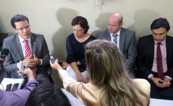 Polícia Civil e MP falam sobre investigações que apontam irregularidades no repasse de verbas para entidades