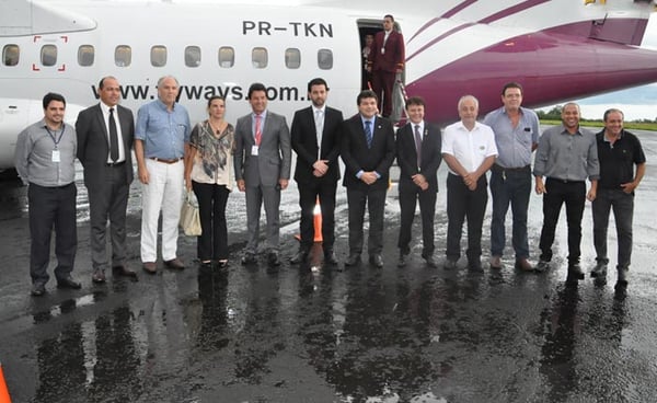 Flyways faz voo de exibição no aeroporto de Araxá