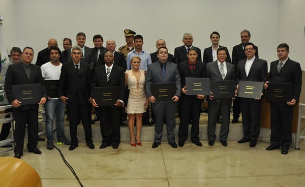 Câmara Municipal promove entrega do Título de Cidadania Honorária