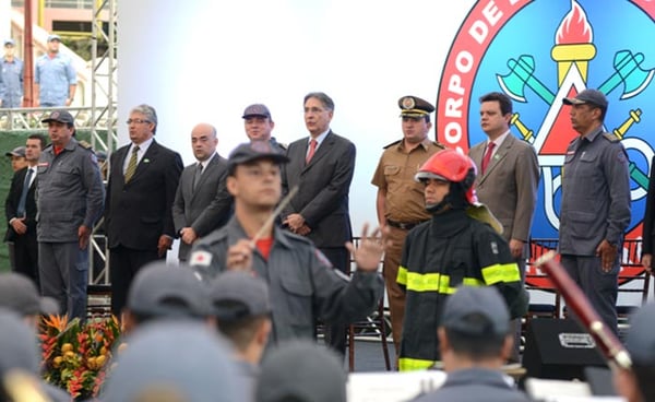 Deputado Bosco fortalece o Corpo de Bombeiros de Araxá