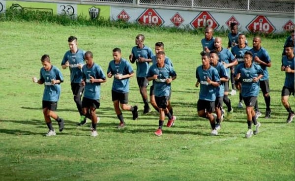 Araxá Esporte apresenta lista oficial de contratados para o Módulo II Mineiro