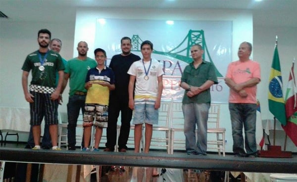 Enxadrista Vítor Amorim conquista dois troféus no Floripa Chess Open 2016