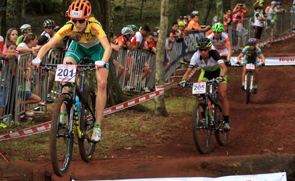 Presença de grandes atletas deixa disputa acirrada na Elite feminina em Araxá