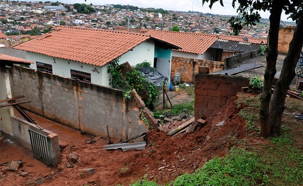 Prefeitura acompanha situação no bairro Cincinato de Ávila