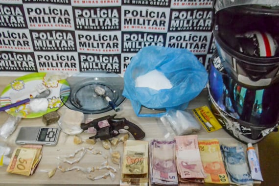 Homem e menor são detidos por assalto a posto de gasolina na Imbiara