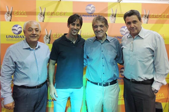 Estande do Uniaraxá entre as atrações do Pavilhão Empresarial da Expoaraxá