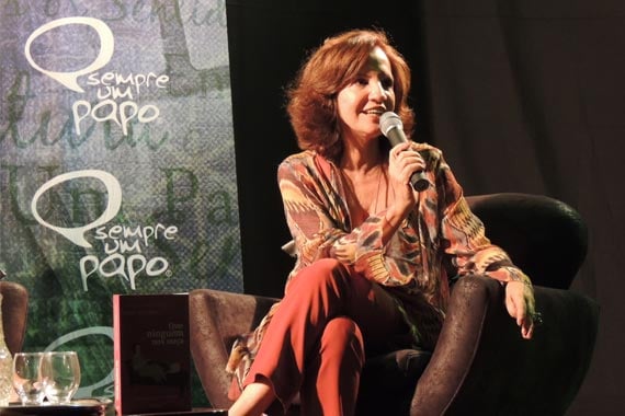 Uniaraxá recebe primeira edição do Sempre Um Papo Com Cris Guerra e Leila Ferreira