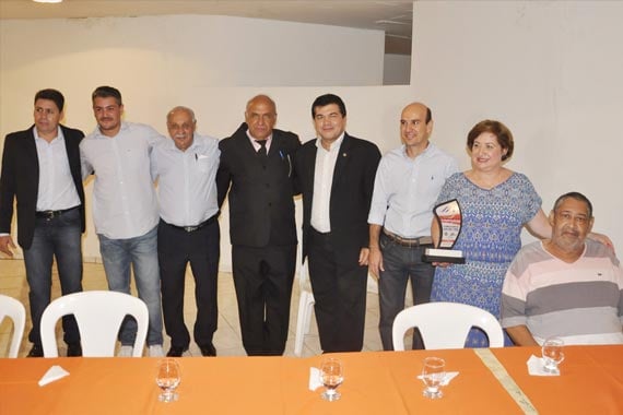 Mais de setenta desportistas de diversas modalidades foram premiados com Troféu Moraes