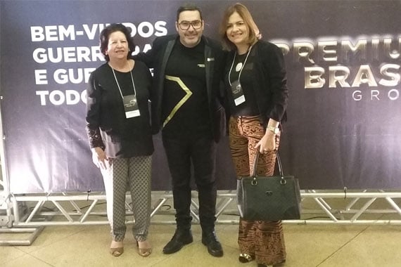 Secretária municipal de Educação recebe o Prêmio Palma de Ouro 2016