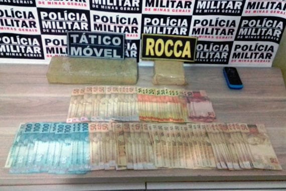 População faz denúncia anônima e Polícia Militar prende homem com mais de um quilo de maconha