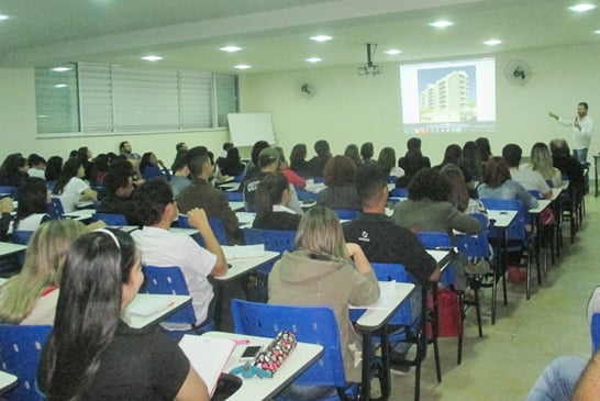 Arquitetando foca temas atuais em sua primeira edição no Uniaraxá
