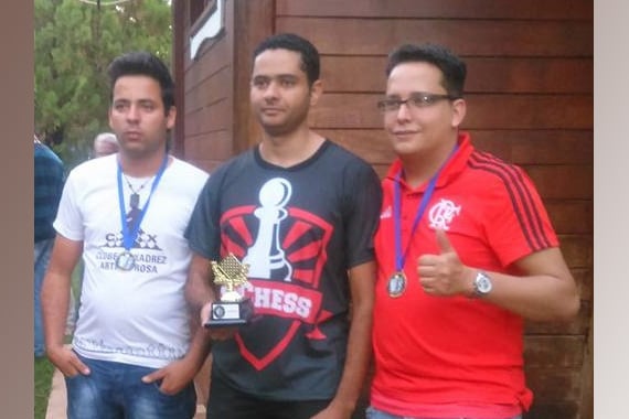 João Paulo Lacerda garante vaga na final Circuito MG 2016 de Xadrez Rápido