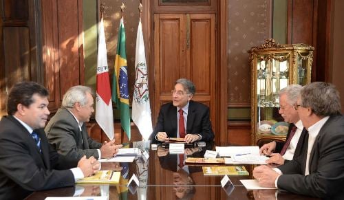 Deputado Bosco apresenta demandas de Araxá e região para o governador Pimentel