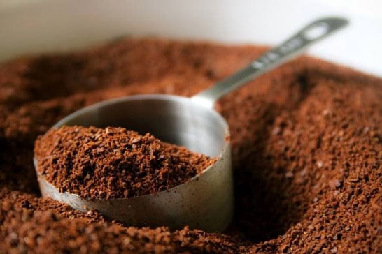 Investigação do Procon-MG aponta que 30,7% de amostras de café analisadas são impróprias para o consumo