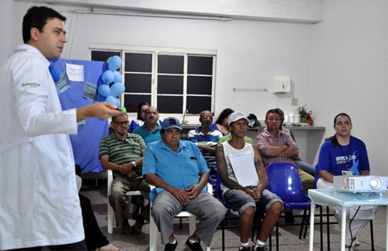 Novembro Azul faz 70 atendimentos no Dia D em Araxá