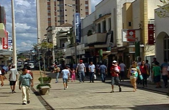 Decreto sobre flexibilização do comércio exclui assinatura de termo de responsabilidade