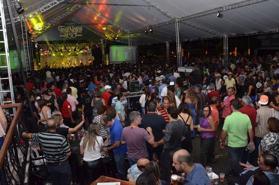 Atrações especiais abrem os shows do FestNatal