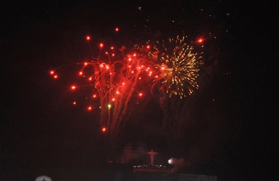 Queima de fogos marca a virada do ano em Araxá