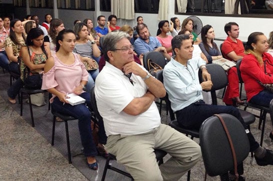 Secretaria de Saúde treina equipe para combater surto de sífilis