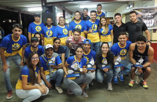 Atlética Uniaraxá participa de campeonato regional